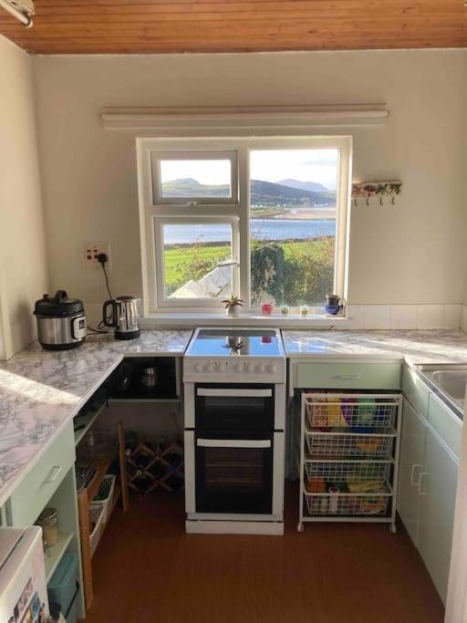 Cosy Stay On The Wild Atlantic Way 马林 外观 照片